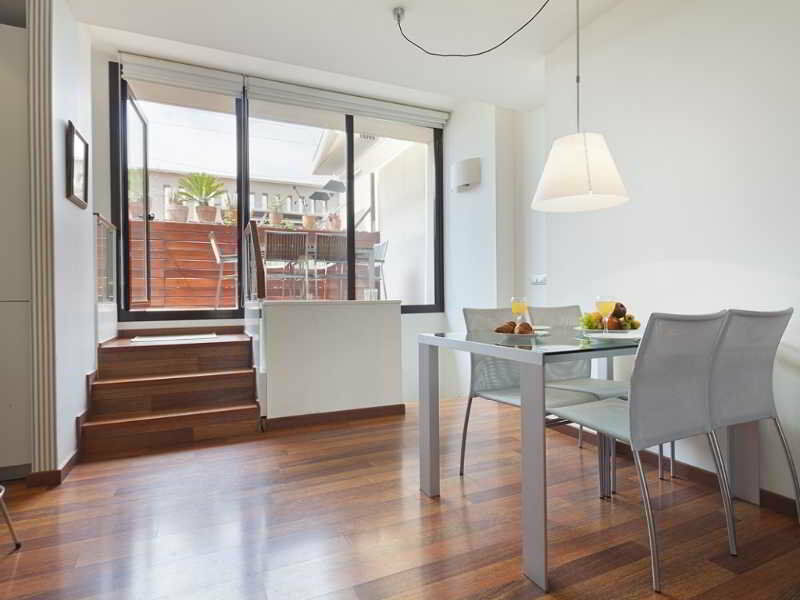 Apartment Inside Mercat